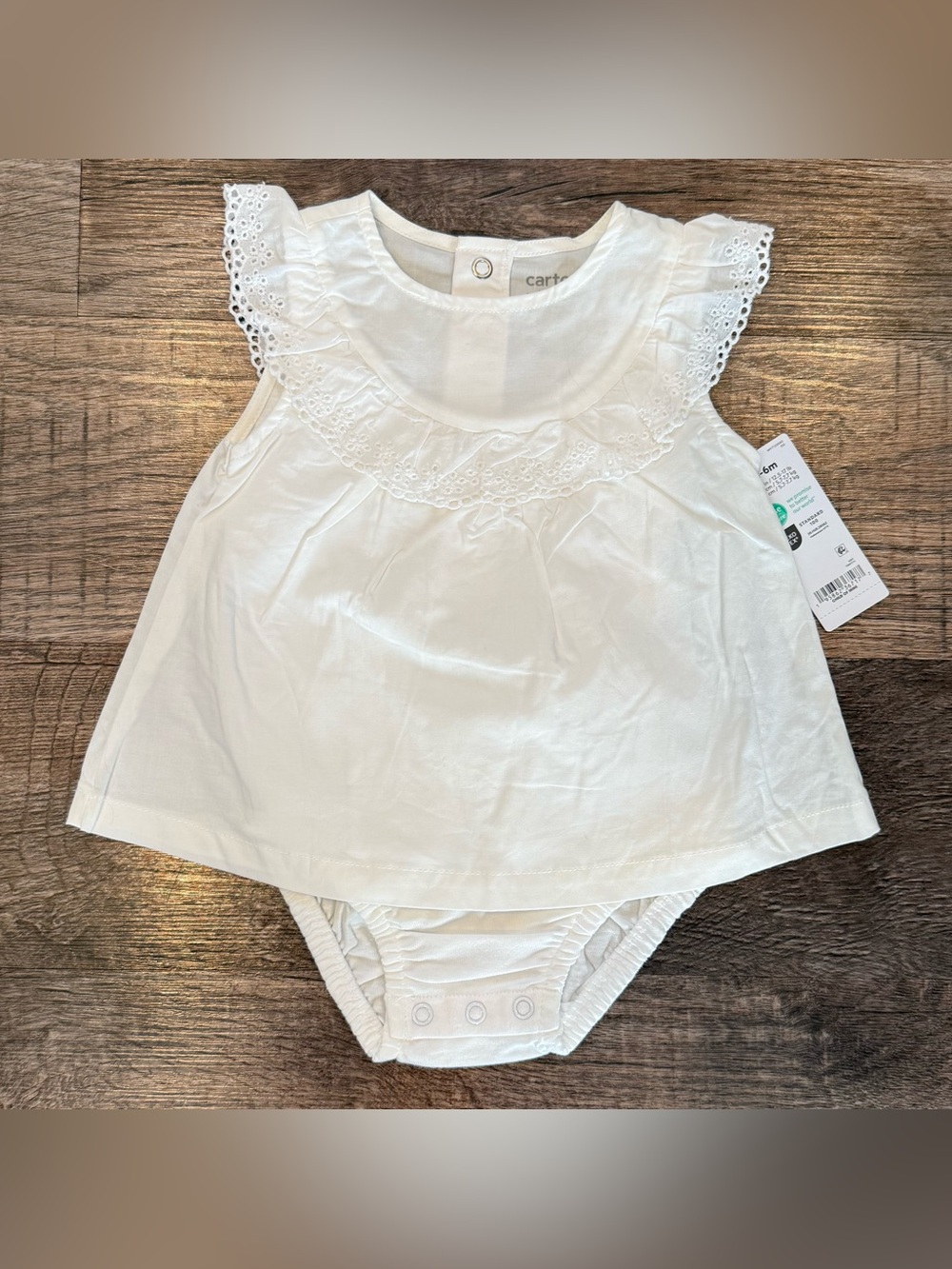 NWT Carters Baby Girl White Short Sleeve Eyelet Lace Dress 3-6 Months Snaps